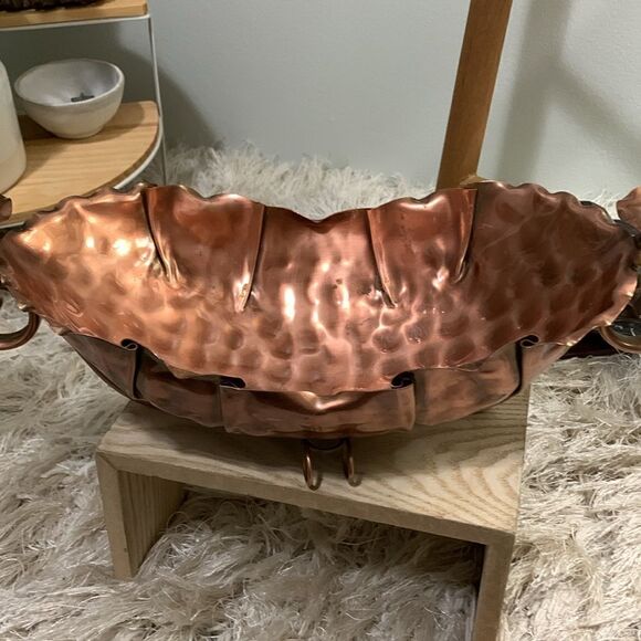 Vintage Gregorian USA Hammered Copper Centerpiece Bowl With 4 Candle Holders - Picture 9 of 16